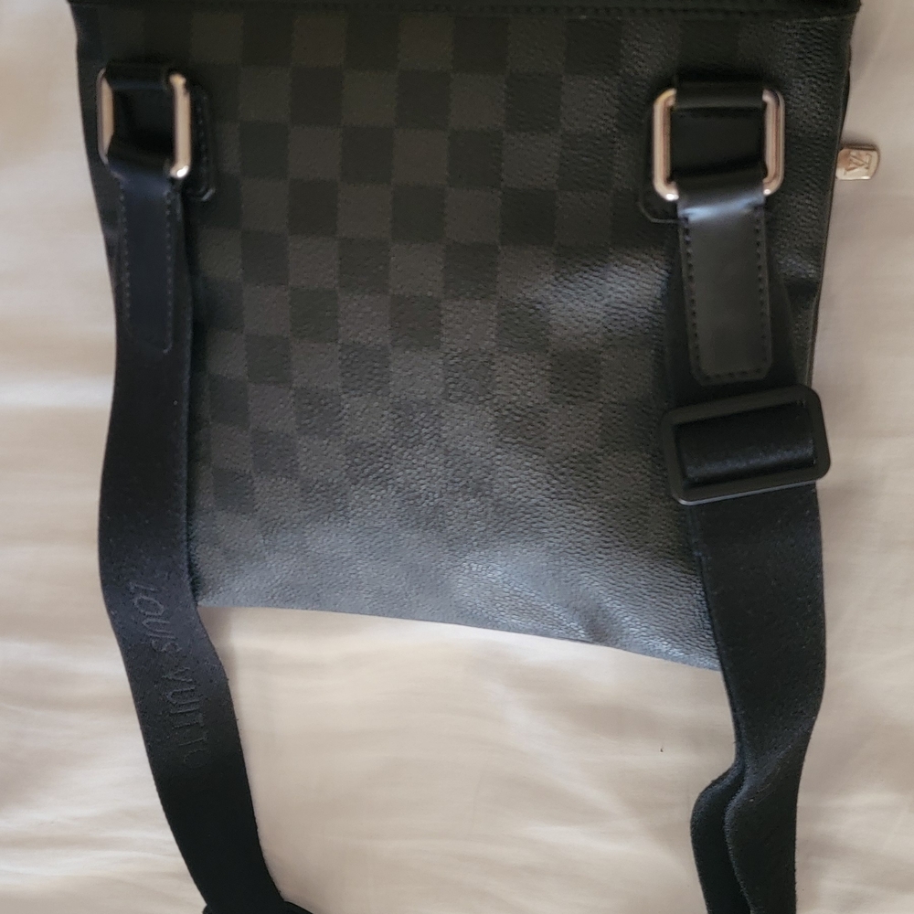 Authentic Louis Vuitton Graphite Checkered Messenger Bag - Picture 3 of 6